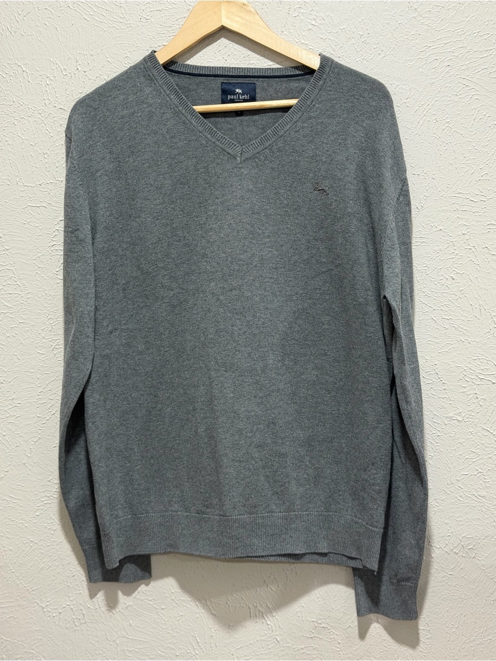 Paul &kehl Men's Gray V-Neck Knit Sweater
